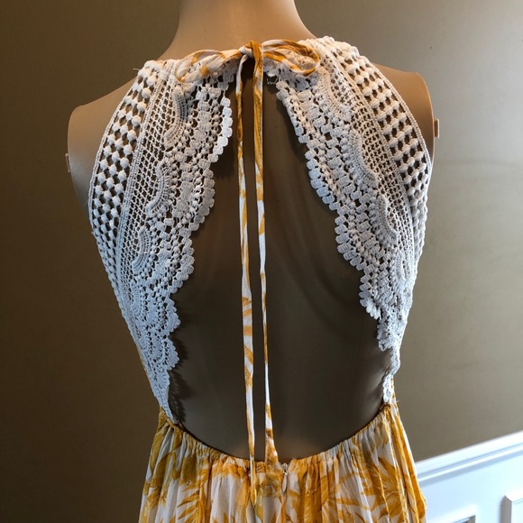 SALE! Open Back High/Low Dress! - Picture 7 of 7